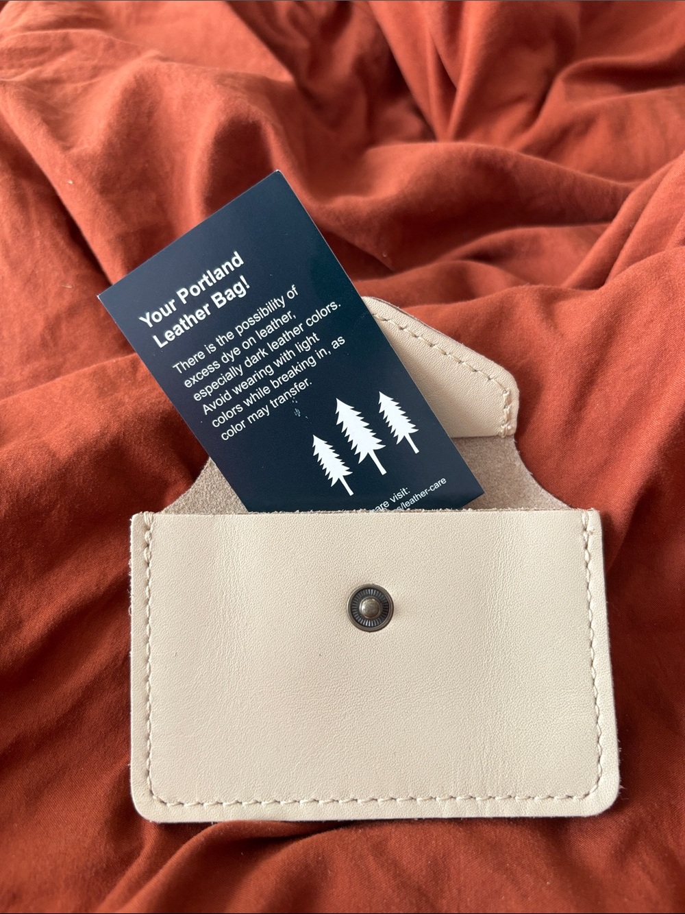 Portland Leather LoveBug Wallet In Bone - Picture 6 of 7